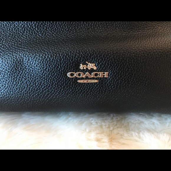 SOLD Coach Edie 31 handbag in black pebbled - Picture 3 of 4
